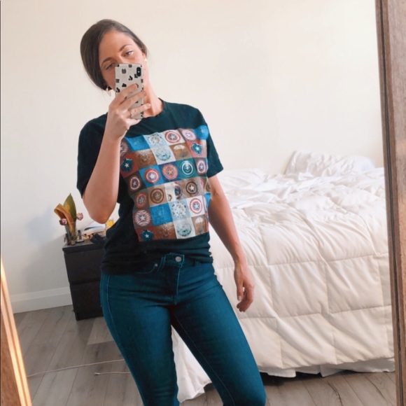 2/25 or 3/30 Avengers Graphic Tee - Picture 3 of 6